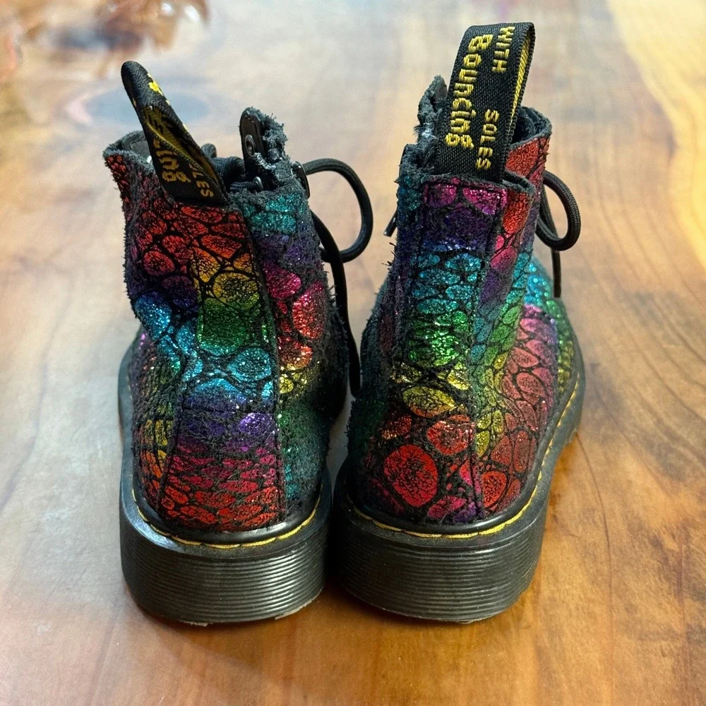 Dr. Martens Boots US 1 M UK 13 EU 32 1460 Pascal J Girl Sparkle Snake Metallic